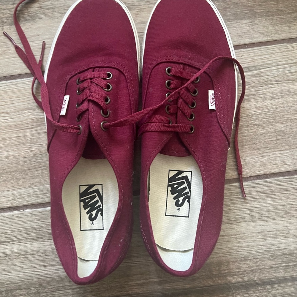 New Maroon Vans 10.5 men’s